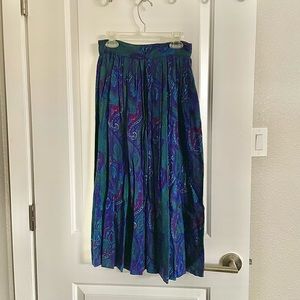 Vintage pleated paisley print midi skirt